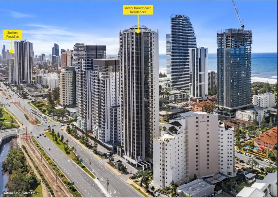 Broadbeach Stunner Modern And Gold Coast